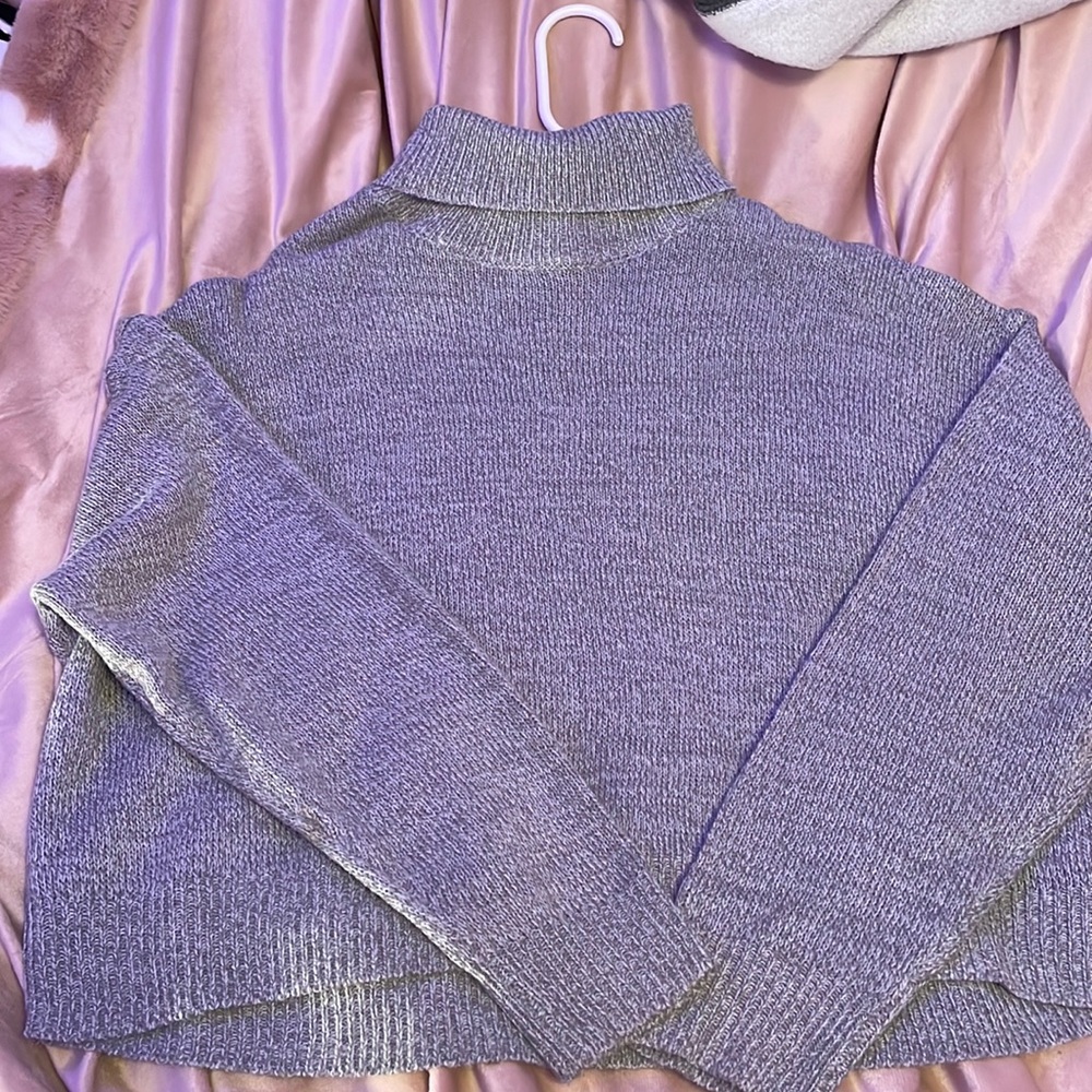 Gray turtle neck